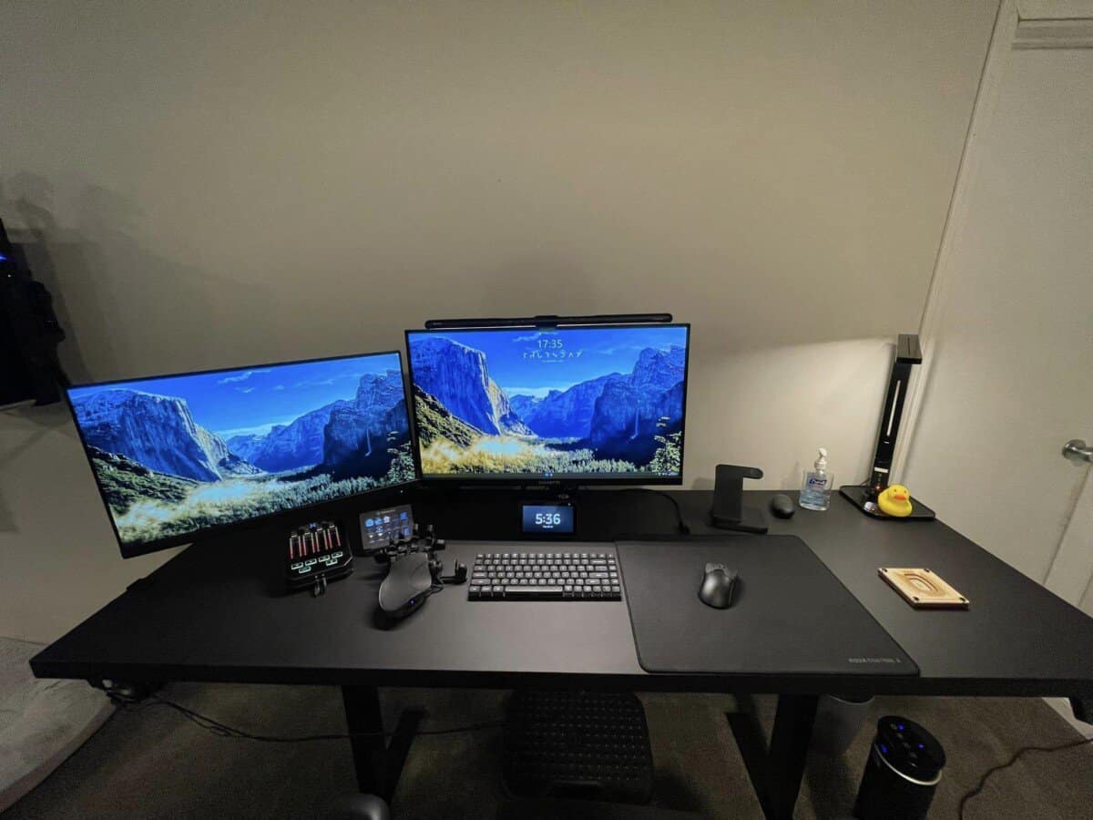 7 Reasons to Use a Dual Monitor For Gaming Entertainment Den